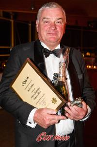 Tillykke til Bent Olsen, Championtræner 2012, Klampenborg Galopbane