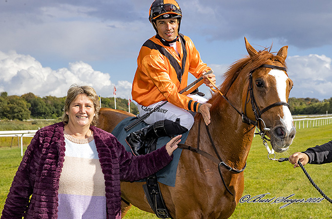 Miss Twenty (DEN) Klampenborg Galopbane. Foto Burt Seeger